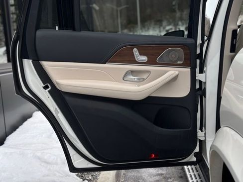 Certified 2022 Mercedes-Benz GLS 450 4MATIC image 65