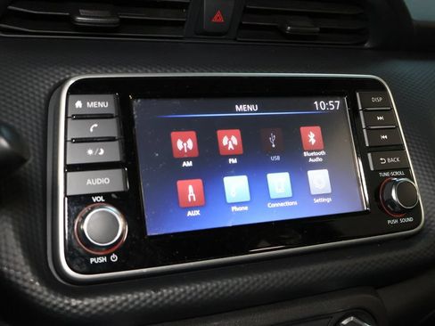 Used 2021 Nissan Kicks S FWD image 22