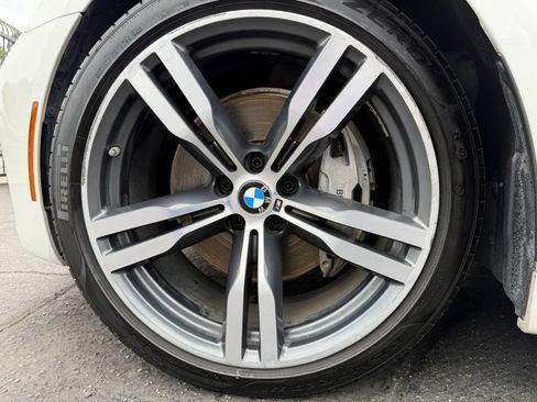 Used 2018 BMW 740i RWD image 59