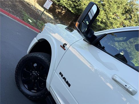 Used 2021 RAM 2500 Laramie w/ Night Edition image 29