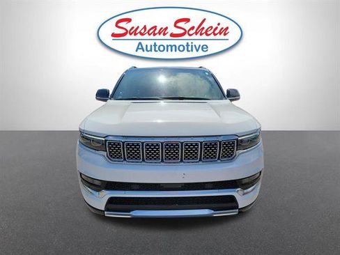 Used 2023 Jeep Grand Wagoneer Series II AWD/4WD image 20