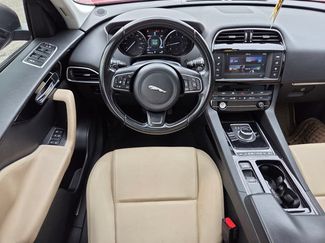 Used 2018 Jaguar F-PACE Premium AWD/4WD video 3