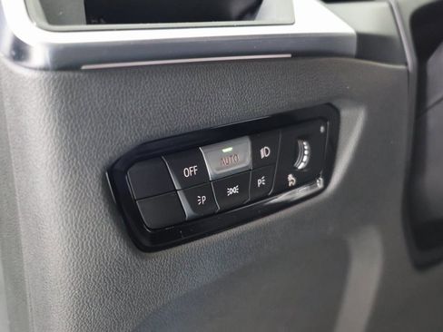 Used 2024 BMW M2 w/ Lighting Package image 23