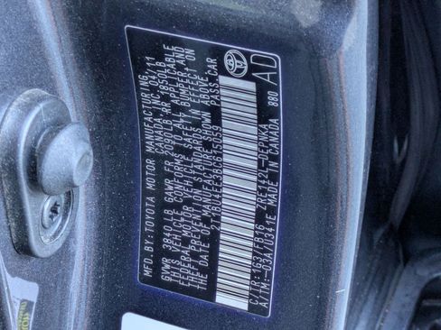 Used 2011 Toyota Corolla LE FWD image 30