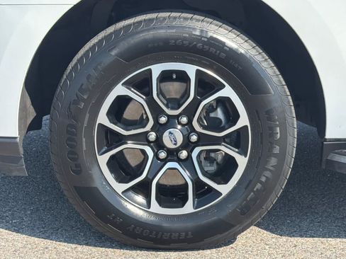 Certified 2023 Ford Expedition XLT AWD/4WD image 28