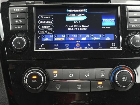 Certified 2021 Nissan Rogue Sport S FWD image 16