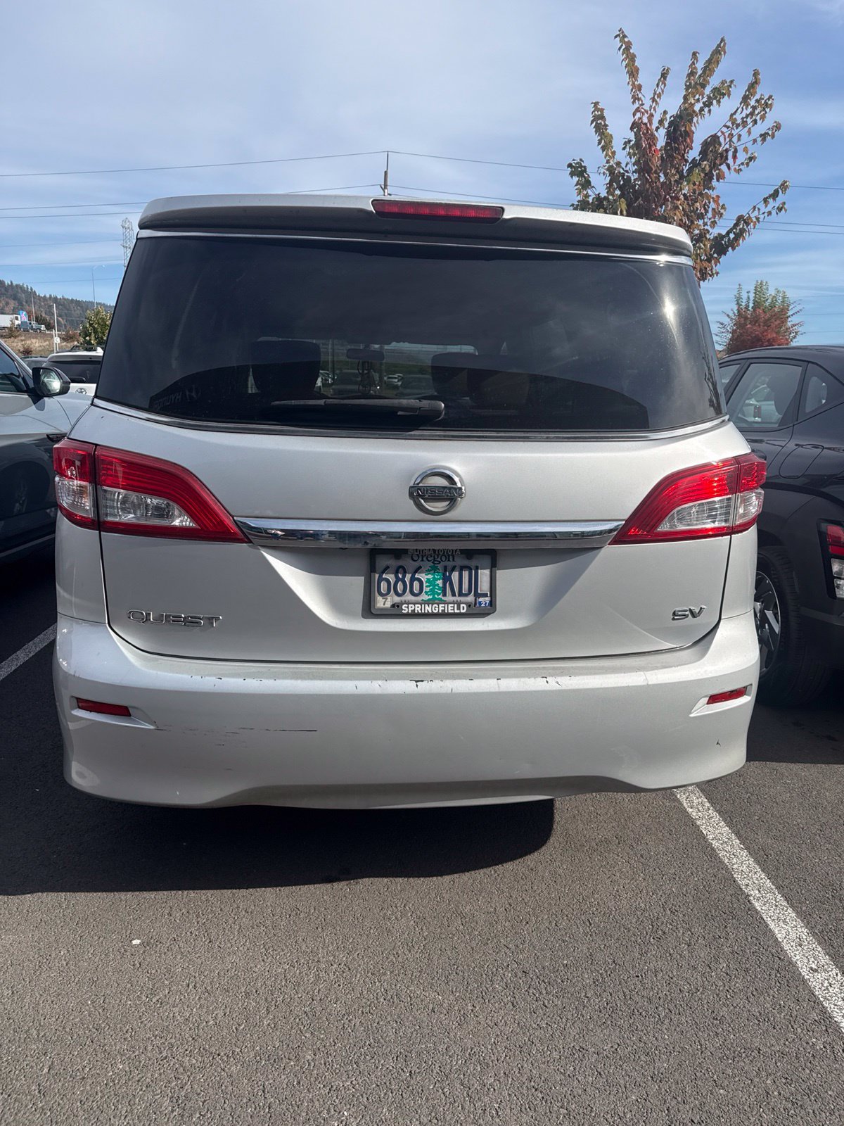 Used 2016 Nissan Quest SV FWD image 6