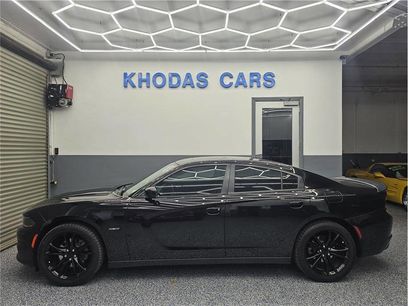 Used 2016 Dodge Charger R/T w/ Plus Group