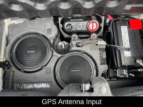 Used 2022 Dodge Challenger R/T w/ Plus Package RWD image 12
