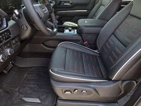 New 2026 GMC Yukon AT4 Ultimate AWD/4WD image 23
