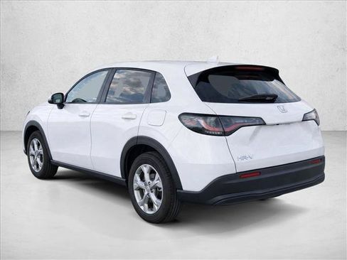 Used 2025 Honda HR-V LX image 5