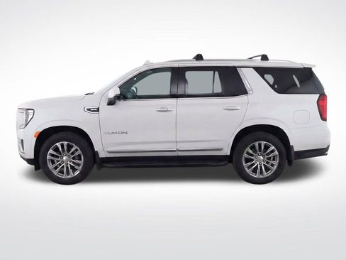 Used 2022 GMC Yukon SLT w/ SLT Premium Package image 8