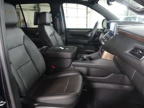 Used 2024 Chevrolet Tahoe High Country w/ Advanced Technology Package AWD/4WD image 34