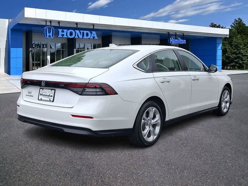 Certified 2025 Honda Accord LX image 24
