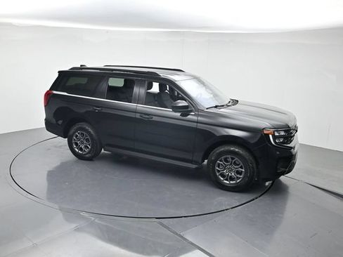Certified 2025 Ford Expedition Active RWD image 40