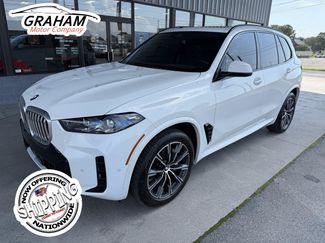Used 2024 BMW X5 xDrive40i w/ M Sport Package AWD/4WD video 1
