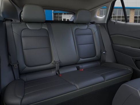 New 2026 Chevrolet Trax ACTIV w/ Driver Confidence Package FWD image 17