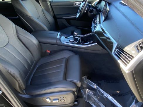 Used 2020 BMW X5 xDrive40i w/ Premium Package image 10