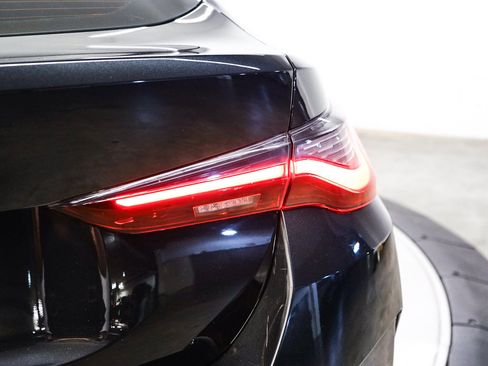 Used 2023 BMW i4 eDrive40 w/ M Sport Package RWD image 7