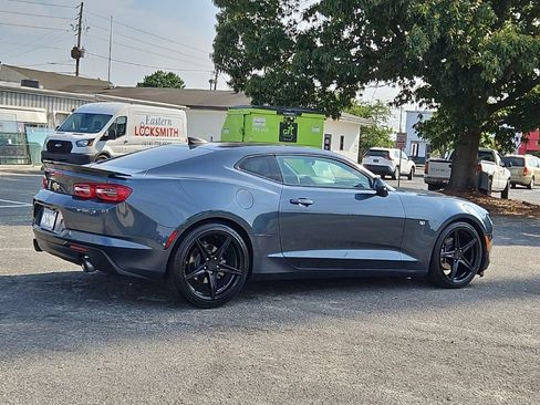 Used 2020 Chevrolet Camaro LT RWD image 7