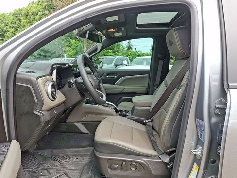 Certified 2025 Chevrolet Colorado ZR2 w/ ZR2 Bison Edition AWD/4WD image 11