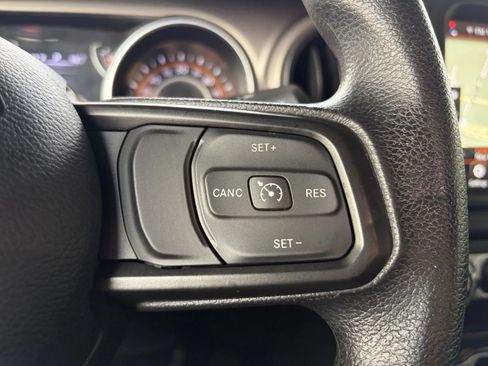 Used 2020 Jeep Wrangler Unlimited Sport AWD/4WD image 29