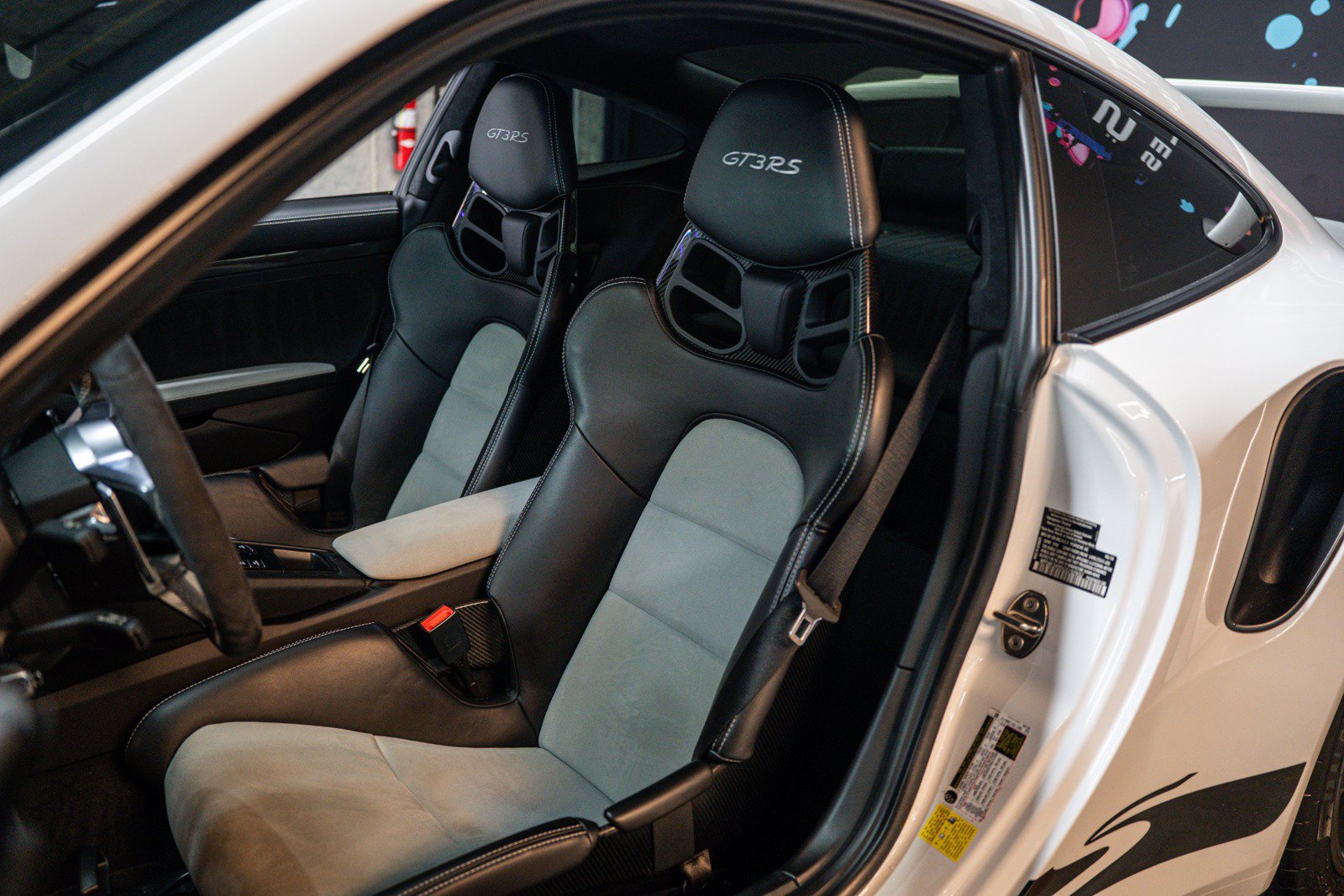 Used 2016 Porsche 911 GT3 RS RWD image 8