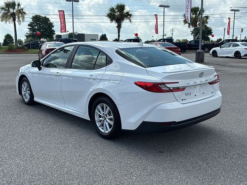 Certified 2025 Toyota Camry LE w/ Convenience Package FWD image 5