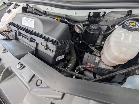 Used 2024 Chevrolet Express 2500 w/ Driver Convenience Package image 19