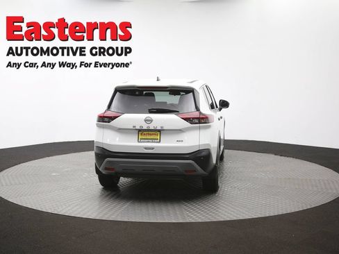 Used 2023 Nissan Rogue S AWD/4WD image 33