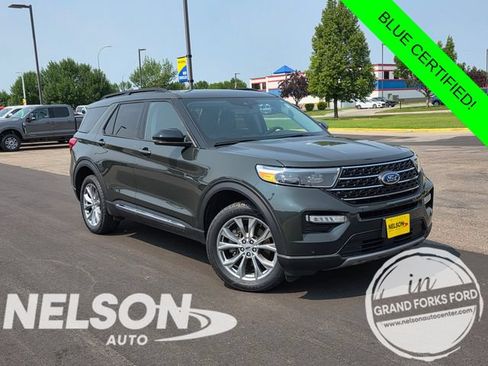 Certified 2023 Ford Explorer XLT w/ Equipment Group 202A AWD/4WD image 1