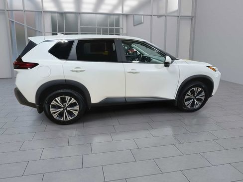 Used 2022 Nissan Rogue SV AWD/4WD image 9