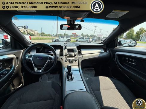 Used 2016 Ford Taurus SEL FWD image 11