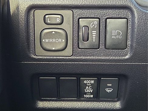 Used 2024 Toyota 4Runner TRD Off-Road Premium image 21