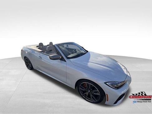 Used 2021 BMW M440i Convertible w/ Premium Package image 29