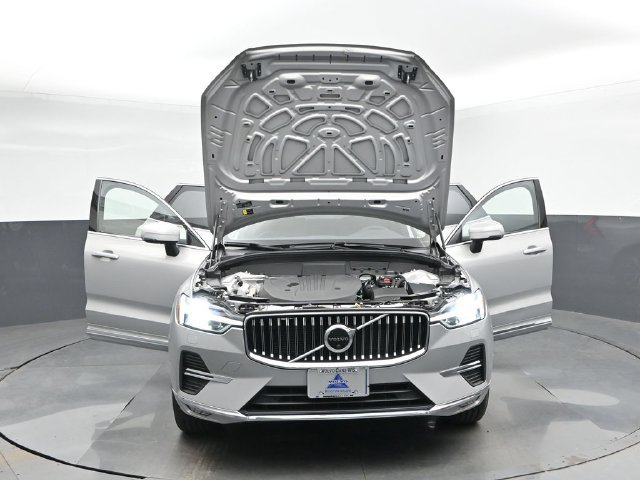 Used 2023 Volvo XC60 B5 Plus w/ Climate Package AWD/4WD image 52