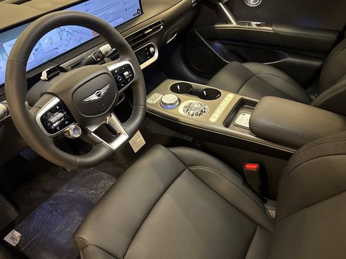 New 2026 Genesis GV60 RWD image 10