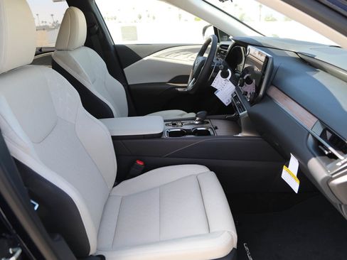 New 2026 Lexus RX 450h AWD image 16