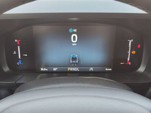 New 2025 Ford Maverick XLT w/ XLT Luxury Package image 15