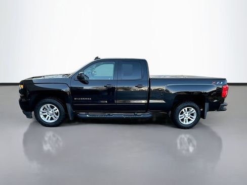 Used 2018 Chevrolet Silverado 1500 LT w/ All Star Edition image 9
