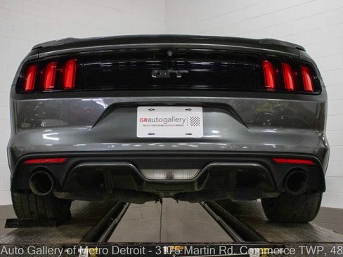 Used 2017 Ford Mustang GT Premium RWD image 20