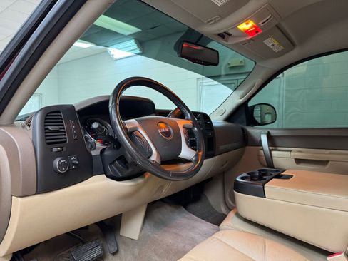 Used 2013 GMC Sierra 1500 SLE w/ Power Tech Package AWD/4WD image 15
