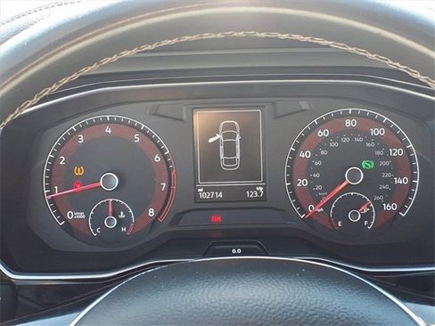 Used 2021 Volkswagen Jetta SE image 13