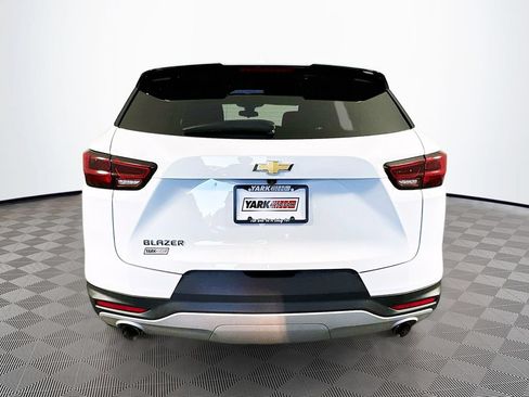 Used 2023 Chevrolet Blazer LT FWD image 9