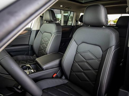 New 2026 Volkswagen Atlas SE FWD image 27