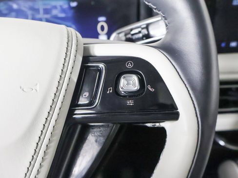 Used 2025 Lincoln Aviator Reserve w/ Illumination Package image 48