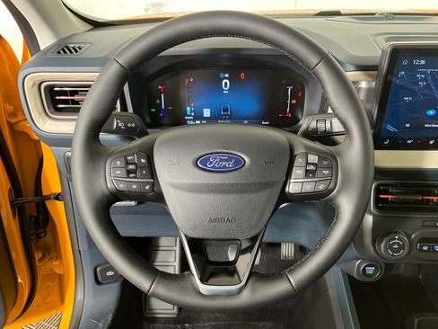 New 2026 Ford Maverick Lariat image 17