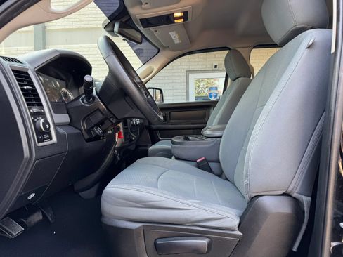 Used 2013 RAM 1500 Express RWD image 14