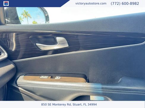 Used 2019 Kia Sorento FWD image 37