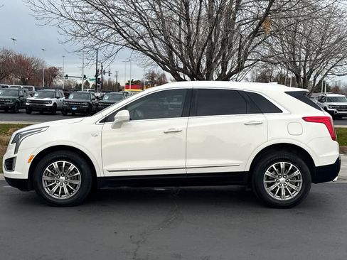 Used 2018 Cadillac XT5 Luxury w/ Driver Awareness Package image 5